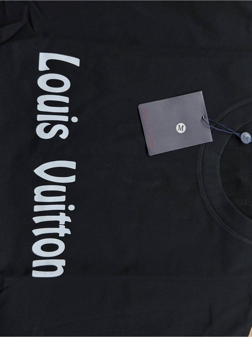 Louis Vuitton Black T-Shirt with White Logo (OVERSIZED) - Picture 2 of 3